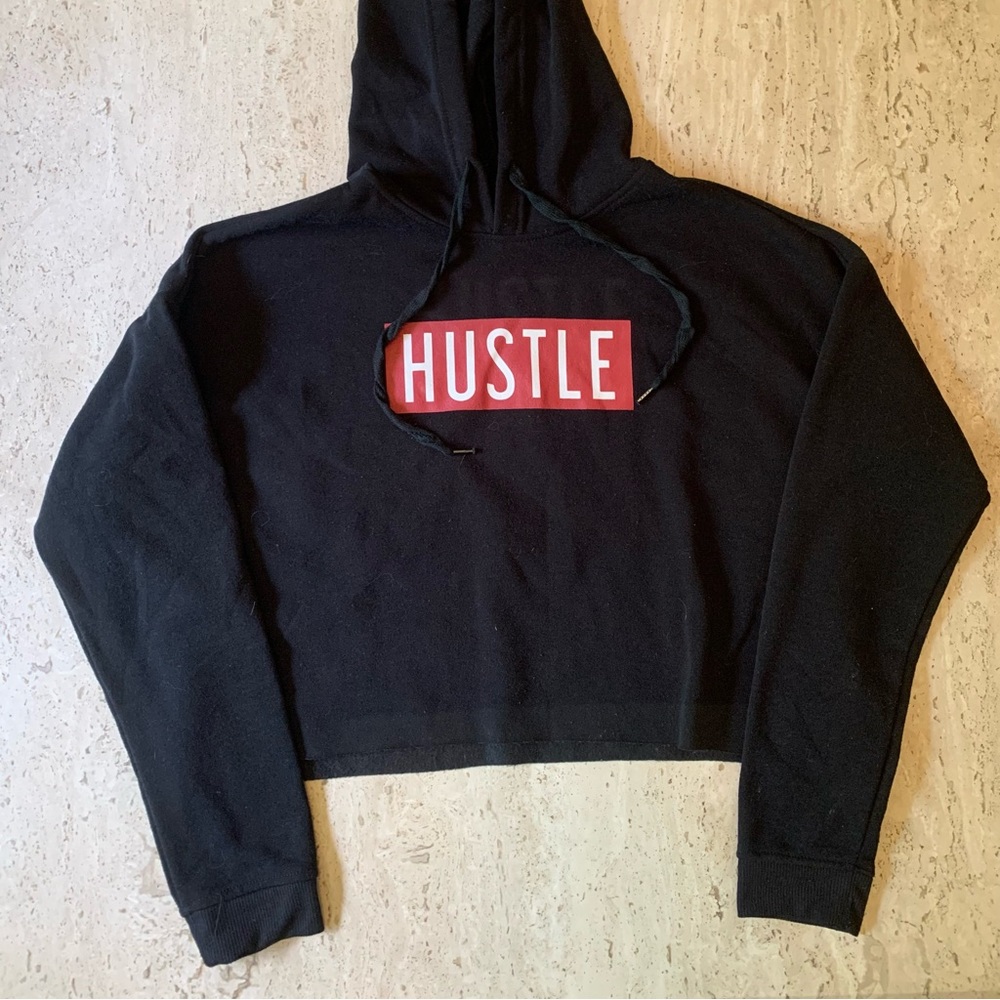 Rue21 Medium black HUSTLE crop top hoodie